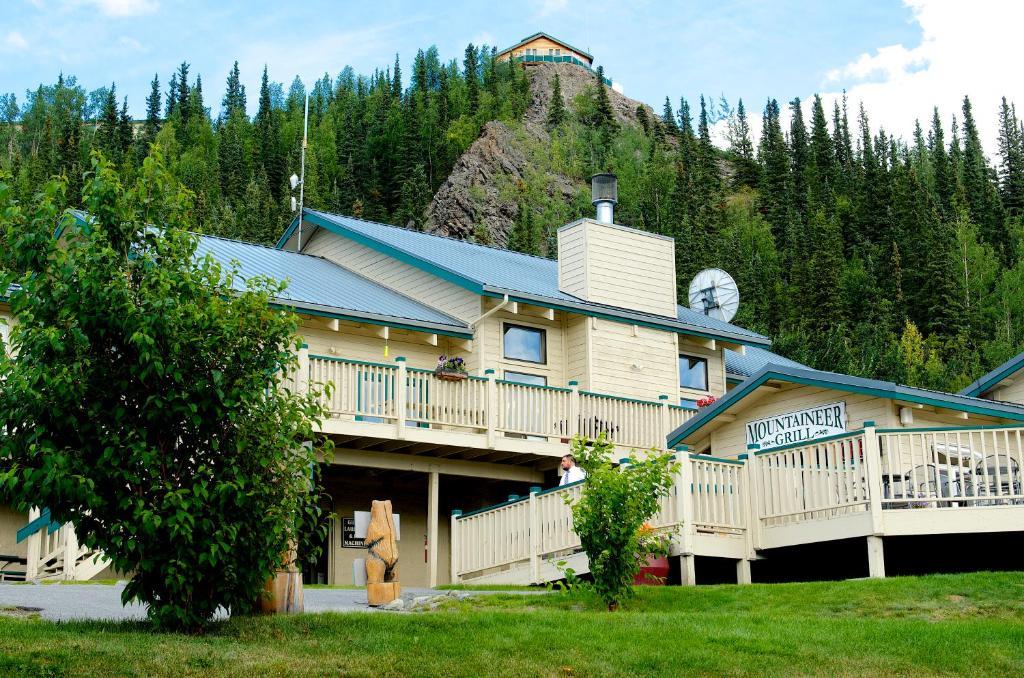 Denali Bluffs Hotel Denali Park Bagian luar foto