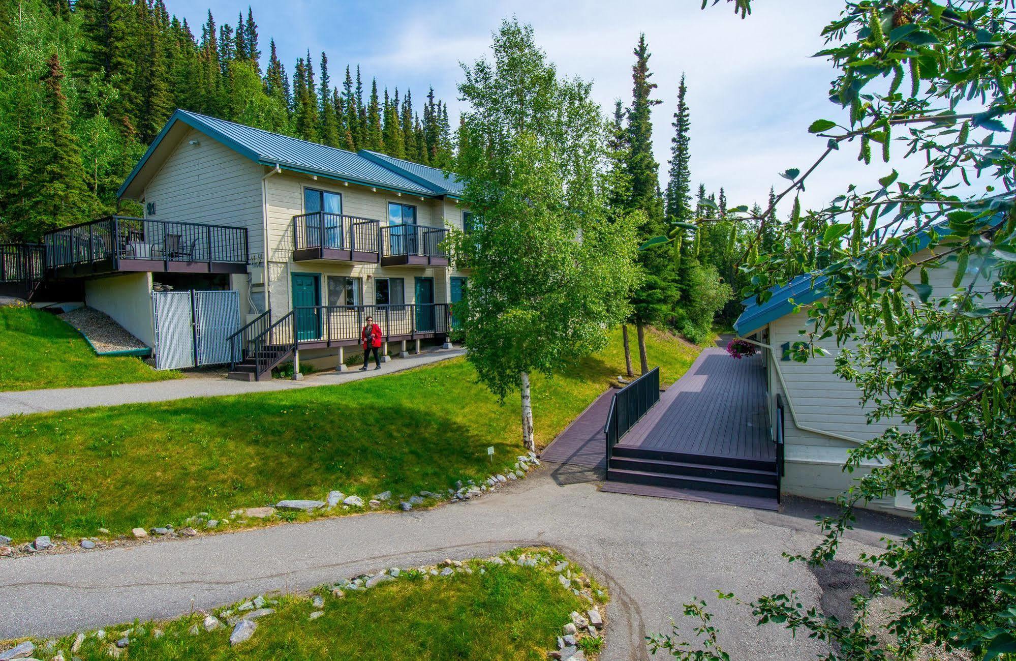 Denali Bluffs Hotel Denali Park Bagian luar foto